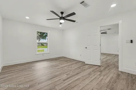 428 Calamondin Avenue NW Palm Bay FL 32907