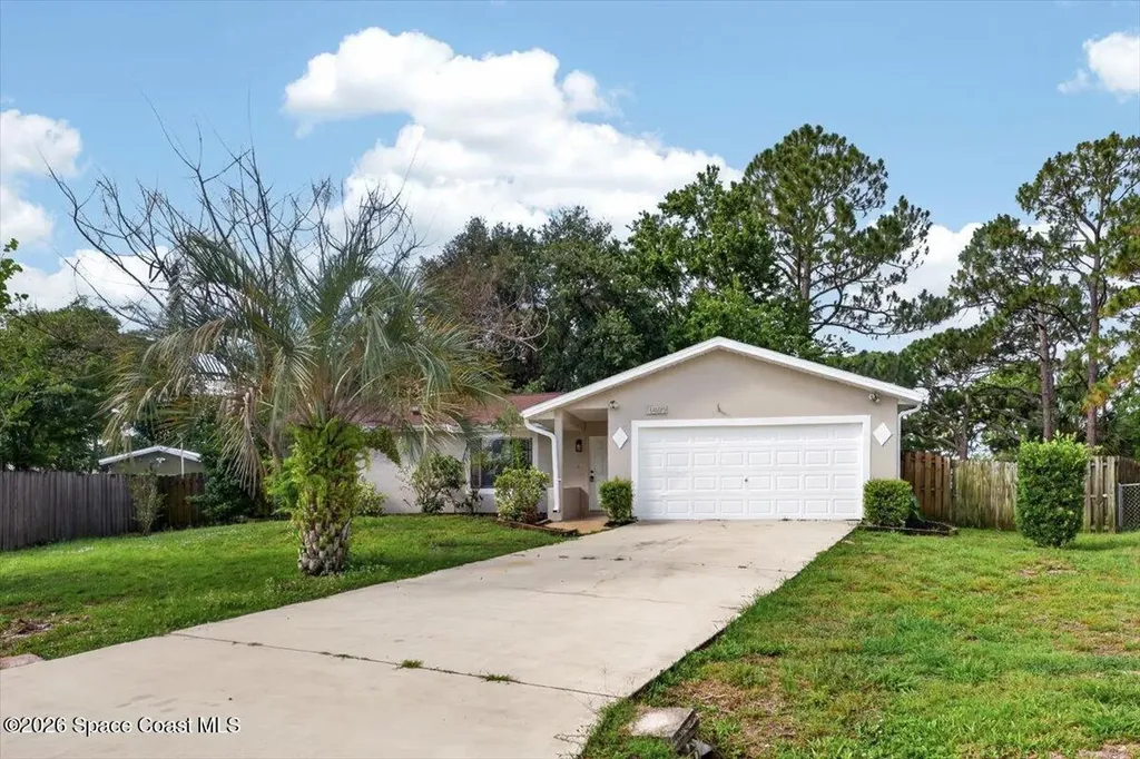 1582 Giles Street NW Palm Bay FL 32907