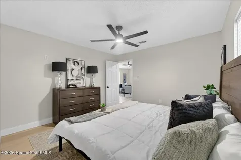 1582 Giles Street NW Palm Bay FL 32907