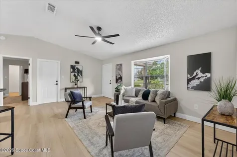 1582 Giles Street NW Palm Bay FL 32907