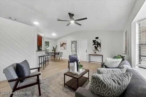 1582 Giles Street NW Palm Bay FL 32907