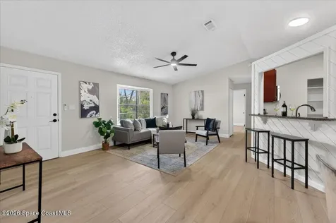 1582 Giles Street NW Palm Bay FL 32907
