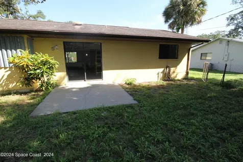 2168 Tarrytown Lane NE Palm Bay FL 32905