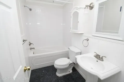 2168 Tarrytown Lane NE Palm Bay FL 32905