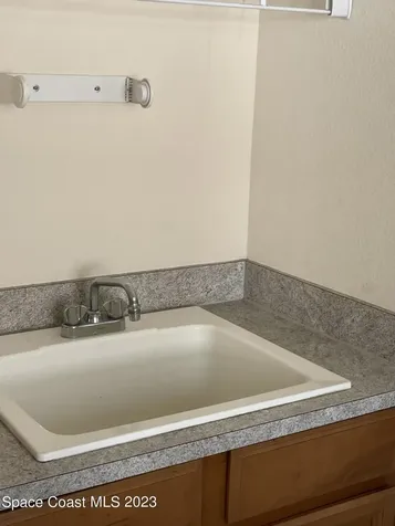 2362 Glasbern Circle Melbourne FL 32904