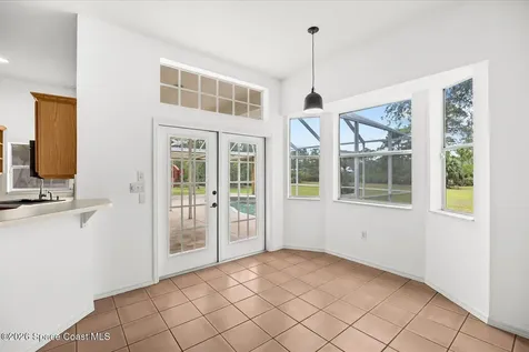 4691 Mooney Lane Grant FL 32949