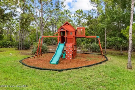 4691 Mooney Lane Grant FL 32949