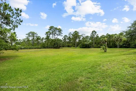 4691 Mooney Lane Grant FL 32949
