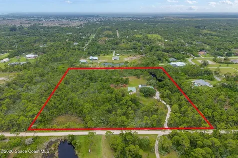 4691 Mooney Lane Grant FL 32949