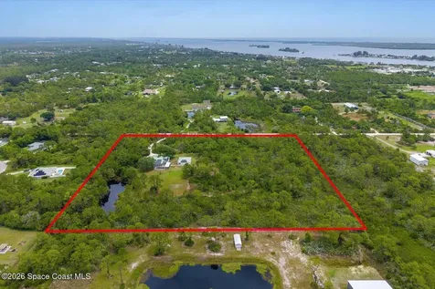 4691 Mooney Lane Grant FL 32949