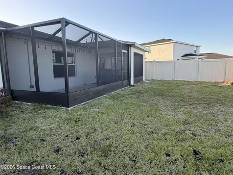 675 Dockside Drive SW Palm Bay FL 32908