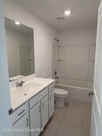 675 Dockside Drive SW Palm Bay FL 32908