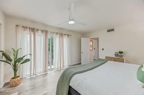 2715 Vista Oaks Circle NE Palm Bay FL 32905