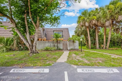 2715 Vista Oaks Circle NE Palm Bay FL 32905