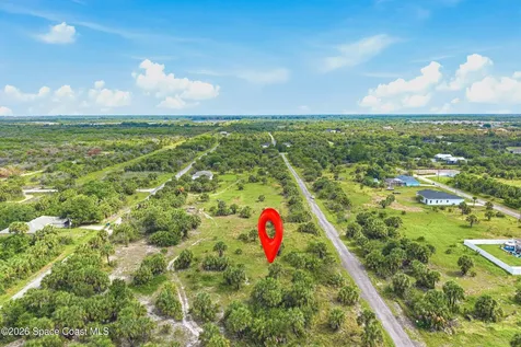 2178 Hibiscus Avenue SW Palm Bay FL 32908