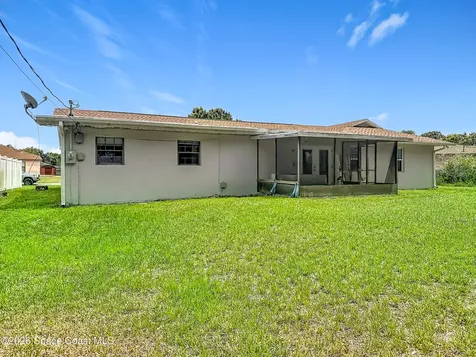 478 Karney Avenue NE Palm Bay FL 32907
