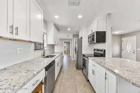290 Brescia Street NE Palm Bay FL 32907