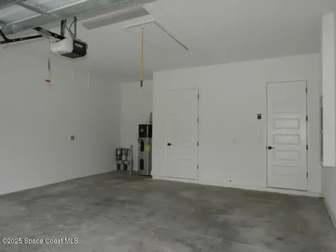 8555 Henry Avenue Melbourne FL 32904