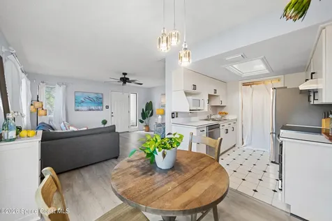 1518 E Minutemen Causeway E Cocoa Beach FL 32931