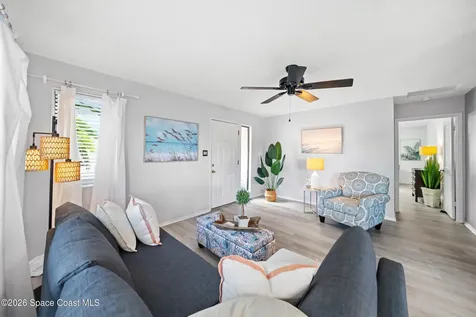 1518 E Minutemen Causeway E Cocoa Beach FL 32931