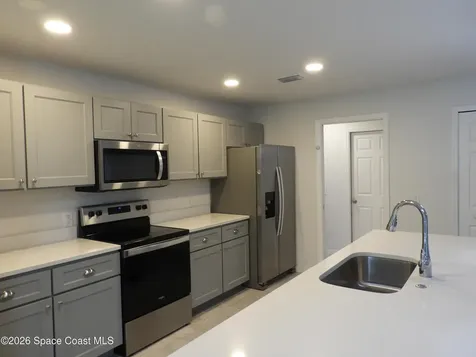 1530 Paley Circle SE Palm Bay FL 32909