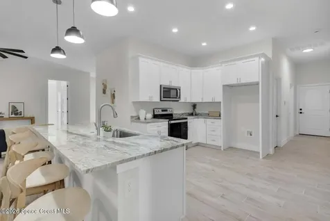 113 Crescent Street SE Palm Bay FL 32909