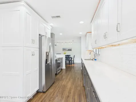 662 Vocelle Avenue Sebastian FL 32958