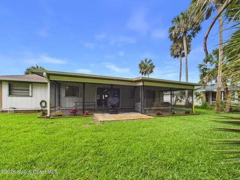662 Vocelle Avenue Sebastian FL 32958