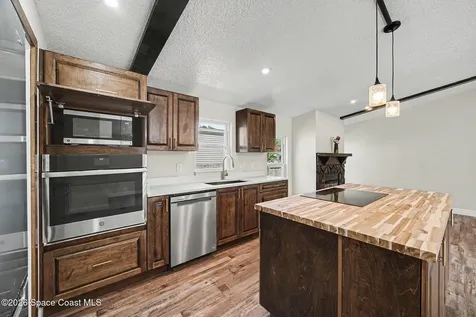24414 Maxwell Street Astor FL 32102
