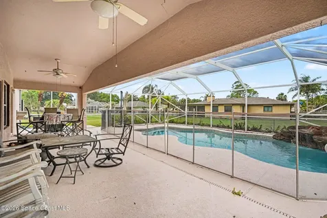 974 Pebble Avenue NE Palm Bay FL 32907