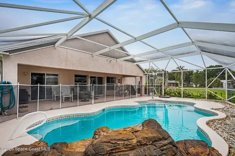 974 Pebble Avenue NE Palm Bay FL 32907