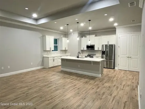 262 Jeannie Drive Melbourne Village FL 32904