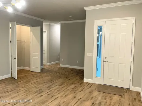 262 Jeannie Drive Melbourne Village FL 32904