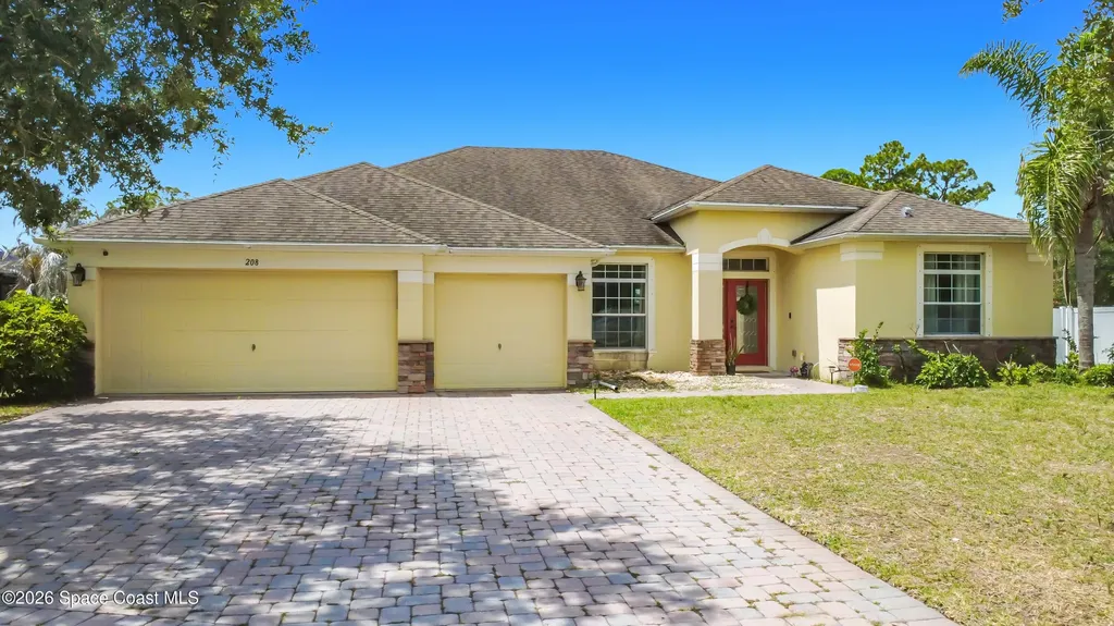 208 Grouper Circle SE Palm Bay FL 32909