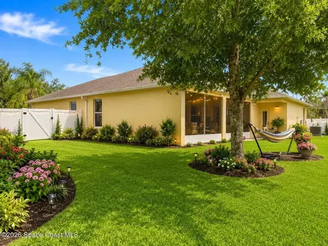 208 Grouper Circle SE Palm Bay FL 32909