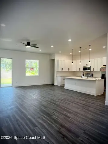 3240 Wallace Avenue SE Palm Bay FL 32909