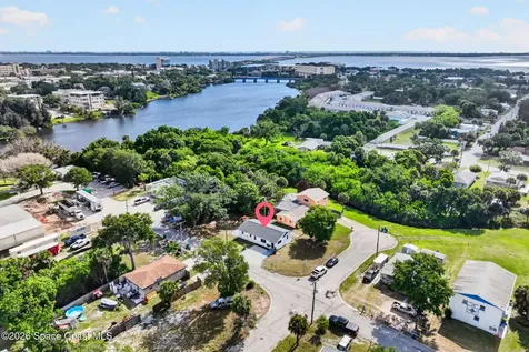 2343 Grant Street Melbourne FL 32901