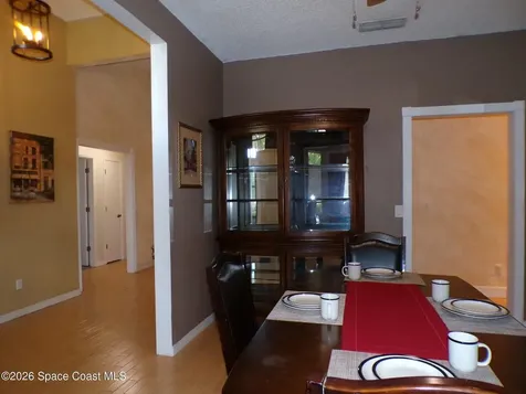 8843 Reservation Drive Orlando FL 32829