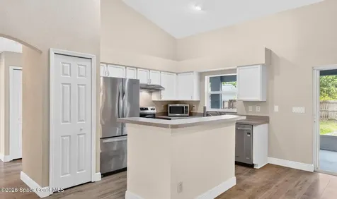 2759 Somerset Avenue SE Palm Bay FL 32909