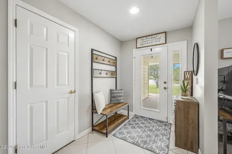 4500 Hunters Run Circle Grant FL 32949