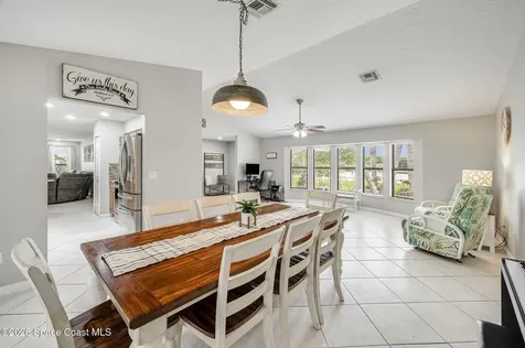4500 Hunters Run Circle Grant FL 32949