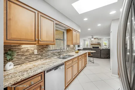 4500 Hunters Run Circle Grant FL 32949