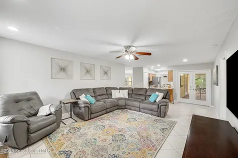 4500 Hunters Run Circle Grant FL 32949