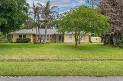 4500 Hunters Run Circle Grant FL 32949