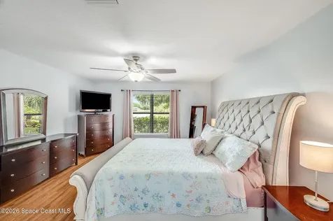4500 Hunters Run Circle Grant FL 32949