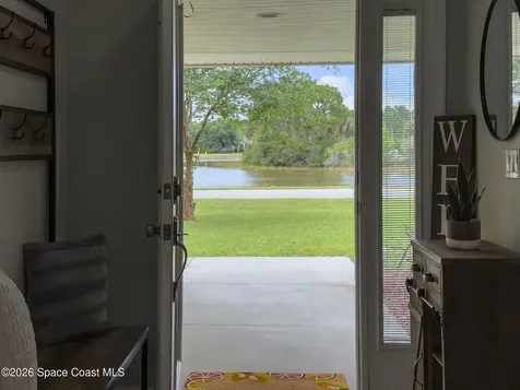 4500 Hunters Run Circle Grant FL 32949
