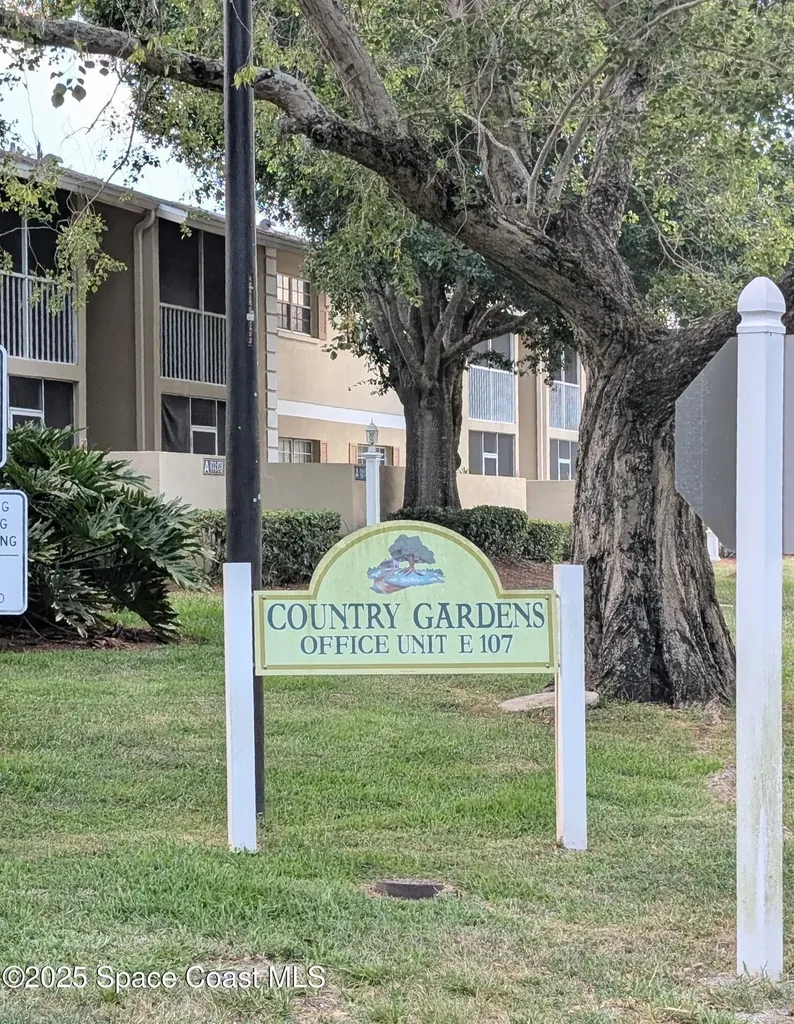 1648 Sunny Sunny Brook Lane NE Palm Bay FL 32905