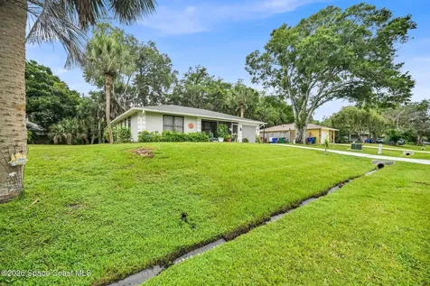 932 Starflower Avenue Sebastian FL 32958