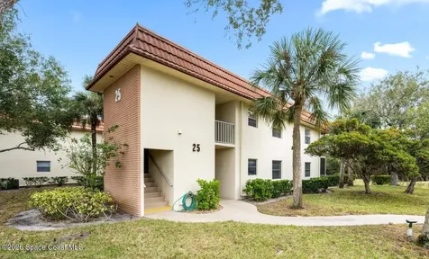 25 Vista Gardens Trail Vero Beach FL 32962