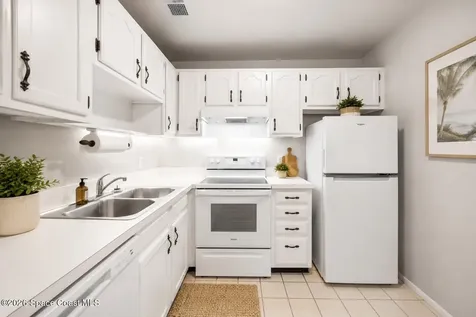 25 Vista Gardens Trail Vero Beach FL 32962